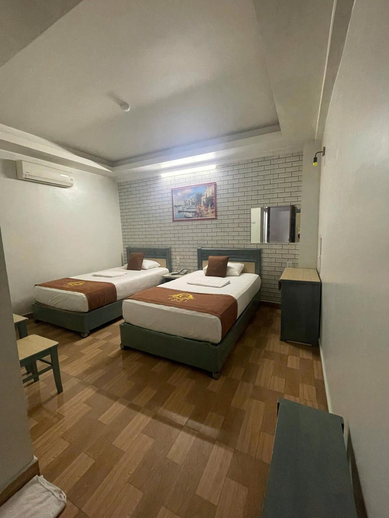 Cozi Hotel Hai Phong Exterior photo